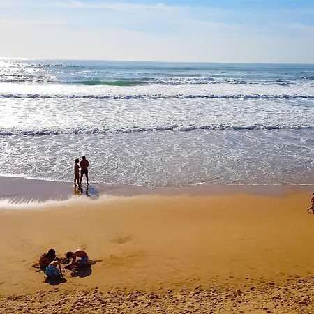 Δωμάτια σε οικογενειακή κατοικία Lolik Sobreda